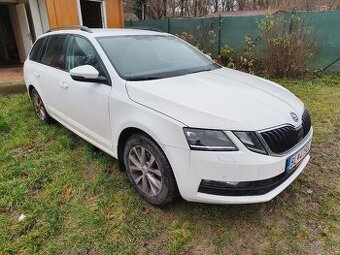 Predam auto Škoda Octavia 1.5 TSI