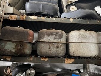 Nádrže škoda 1203