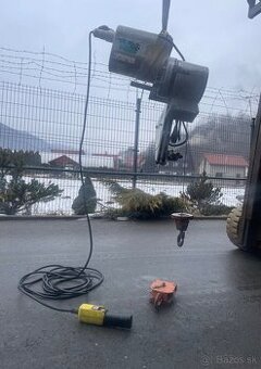 Stavebný a pokrývačský navijak GEDA MAXI 150, rok výroby 200