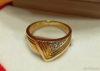 Briliantový prsteň