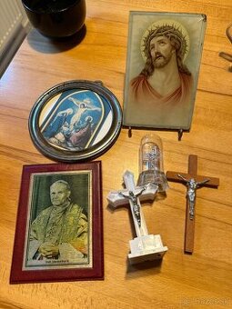 Kriziky a rozne svate predmety