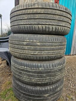 Predam 225/45 r18 Letné 4ks