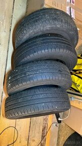 215/70 R15C Michelin letne pneu - 1