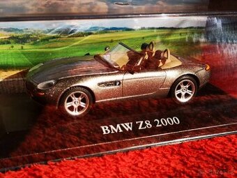 Predám kovový model auta BMW Z8 2000, 1:43