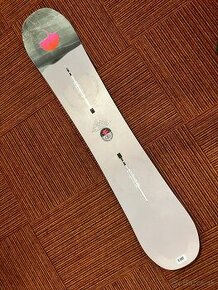 Snowboard Burton Yeasayer 148 cm Flying V