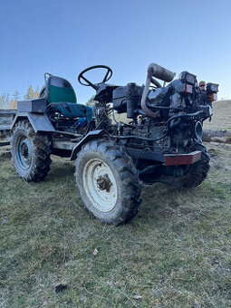 Malotraktor 4+4