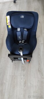 Britax Romer Swingfix M i-Size 9-18 kg