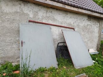 Predám garážové dvere dvoj kridlove