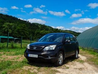 Honda CR-V 2.2 i-DTEC, 110kW, TOP STAV, GARÁŽOVANÉ