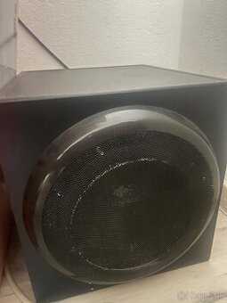 Logitech Z906