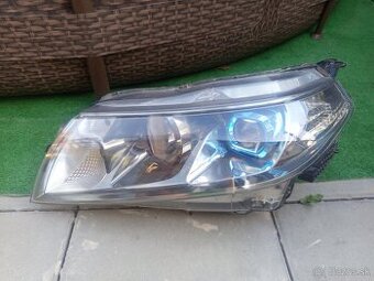 Suzuki Vitara predné LED svetlo