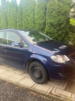 Touran 2,0 tdi dsg