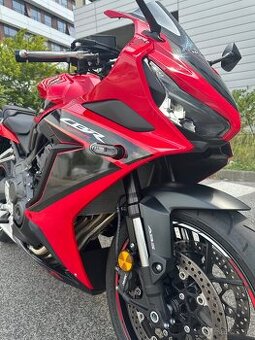 Honda CBR650R