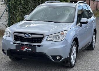 Subaru Forester 2.0i 110kw 4x4 AUTOMAT KAMERA benzín