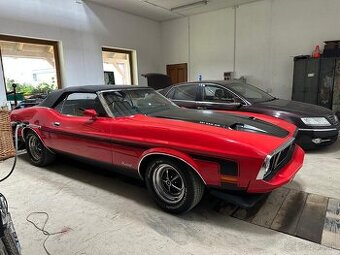 Ford Mustang convertible