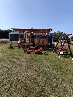 Vojenský naves