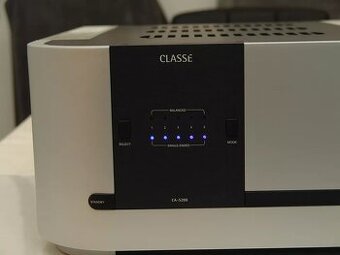 Classe CA-5200 Zosilňovač výkonu