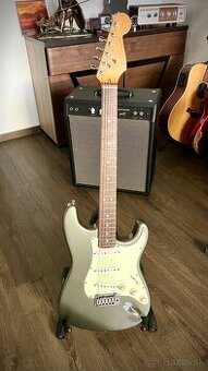 FENDER Stratocaster standard USA 1999 - ZĽAVA