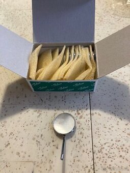 Predam dentalne klieste a dentalne zrkadla