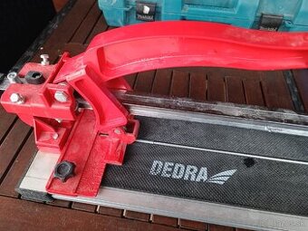 Predám rezačku na obklady a dlažbu.