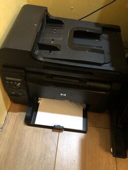 Predám laserovú tlačiareň HP LaserJet color M175a za 100e - 1
