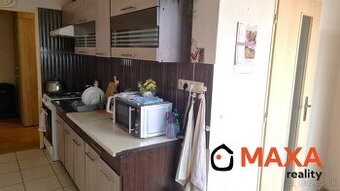 PREDANÉ Veľký dvojizbový byt - Brezno, centrum - 1