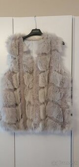 Vesta z umelej kožušiny