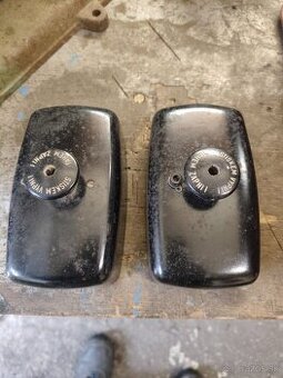 Tahem stiskem vypínače