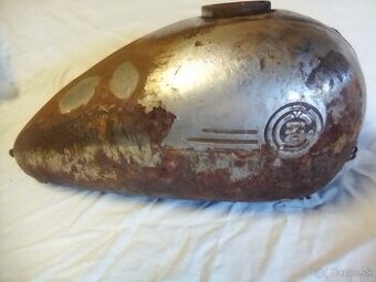 Nádrž CZ 125 na repas