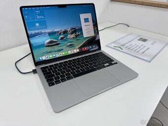 Apple MacBook Air 2022 M2 13.6”