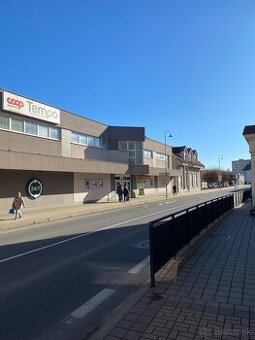 PRENÁJOM obchodných priestorov v Krupine