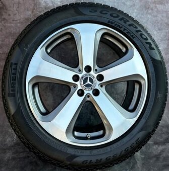 Originální zimní sady Mercedes GLC 235/55R19 101H