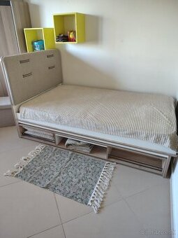 Rozkladacia posteľ Zn. Cilek