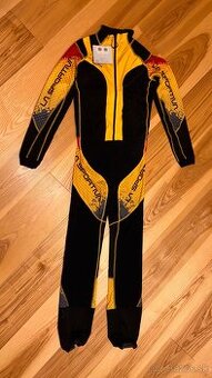 Skialpová kombinéza