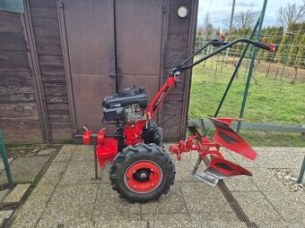 Predám malotraktor Vari XP200