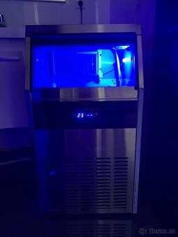 Vyrobník ľadu Vevor