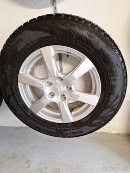 Predam zimny komplet Mitsubishi 215/70R16