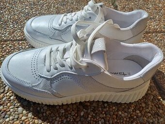 Predám tenisky tamaris