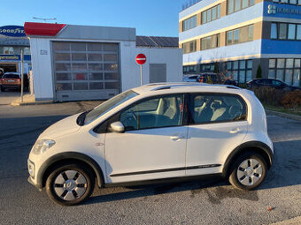 VW Up Cross, 75 k, r.v. 2016, 91 tis. km
