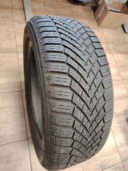 Yokohama 215/55 R17 zimná