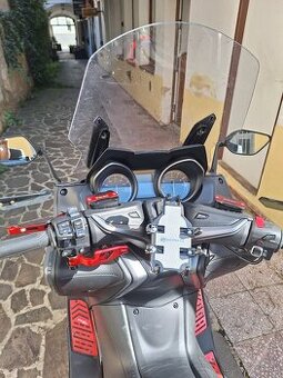 Vymením Tmax 560