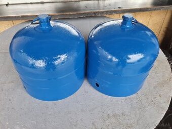 Plnú 2kg propán butánovú bombu(flašu)na kempingový varič