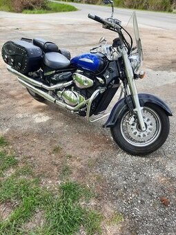 Suzuki intruder VL800