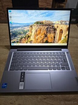 Lenovo ideapad slim 3i s 512gb ssd diskom 16gb ram a i5 proc