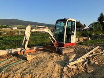 Predám Takeuchi TB016 2013 rozťahovaci podvozok TOP STAV