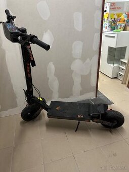Kukirin g4