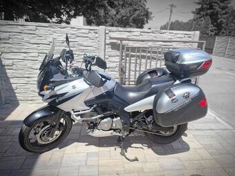 Suzuki V - strom 650