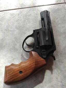 ME38 Magnum - 1