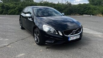 Volvo v60 D4 R-design 2.0 R5 120kW