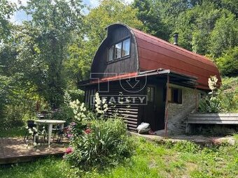 Na predaj rekreačná chatka Žilina-Vranie na krásnom...